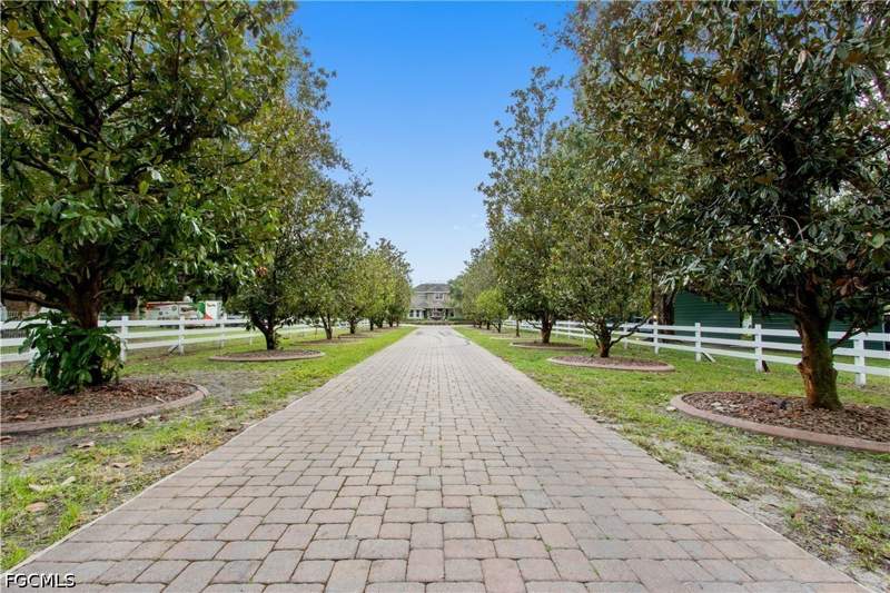 4 bedroom SingleFamilyResidence at 15010 Orange River Rd, Buckingham, Fort Myers — photo 3