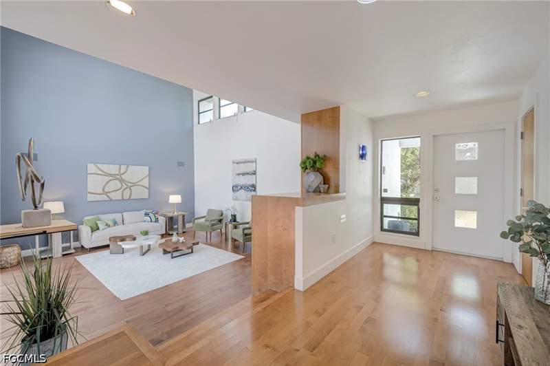 4 bedroom SingleFamilyResidence at 1215 Caloosa Dr, Riverside, Fort Myers — photo 4