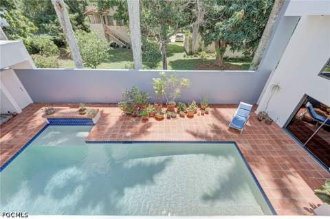 1215 Caloosa Dr, Fort Myers FL - photo 8 of 37