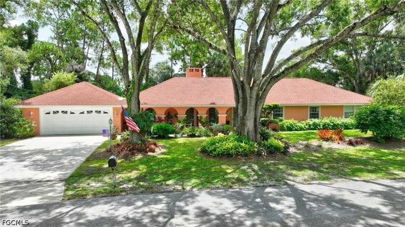 4 bedroom SingleFamilyResidence at 318 Fifth Ave, Lehigh Acres, Lehigh Acres — photo 5