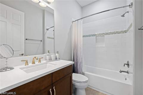 13437 Monticello Blvd, Naples FL - photo 23 of 40