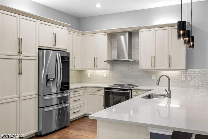 3 bedroom Attached at 13437 Monticello Blvd, Marbella Isles, Naples — photo 3