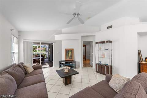 14932 Sterling Oaks Dr, Naples FL - photo 12 of 50