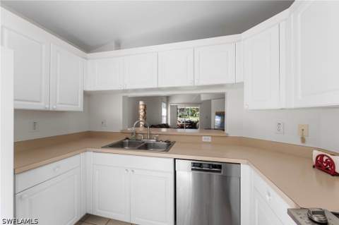 14932 Sterling Oaks Dr, Naples FL - photo 17 of 50