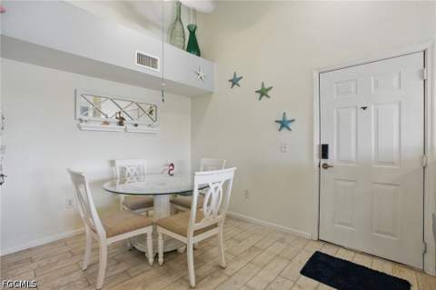 4121 Residence Dr 324, Fort Myers FL - photo 9 of 20