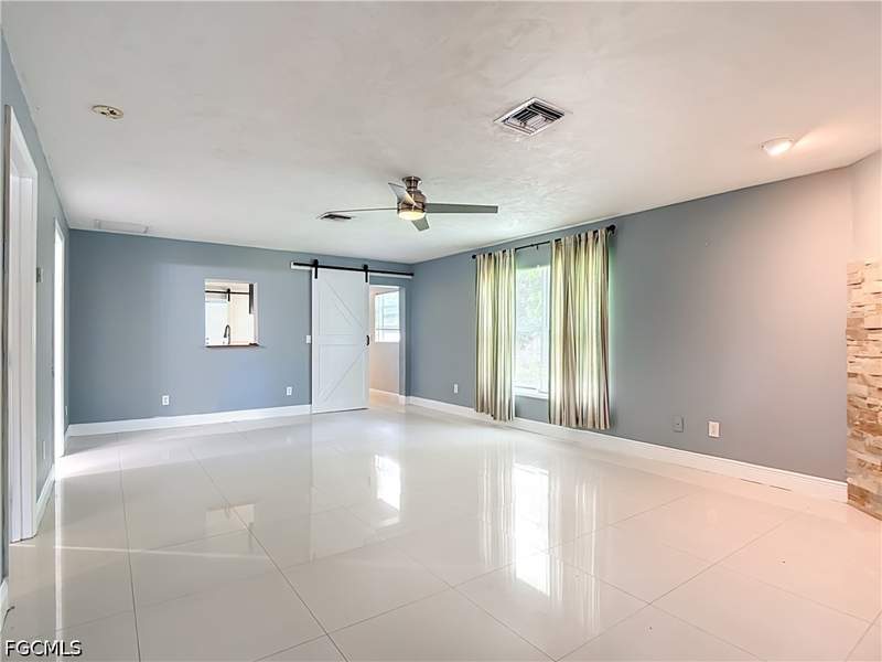 3 bedroom SingleFamilyResidence at 19330 Meredith Rd, North Fort Myers, North Fort Myers — photo 4