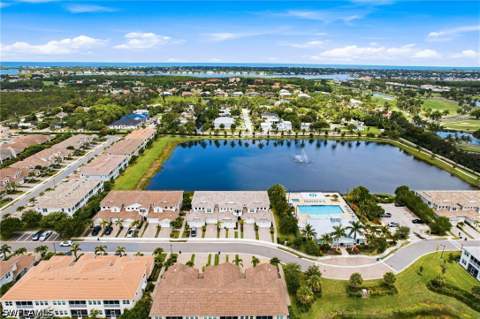 4596 Arboretum Cir 202, Naples FL - photo 6 of 40