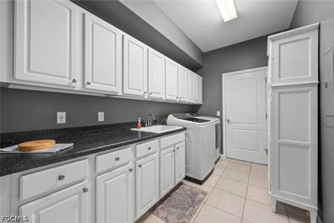 8951 Abbotsford Ter, Fort Myers FL - photo 14 of 50