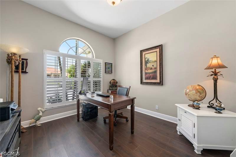 3 bedroom SingleFamilyResidence at 8951 Abbotsford Ter, Fiddlesticks Country Club, Fort Myers — photo 4