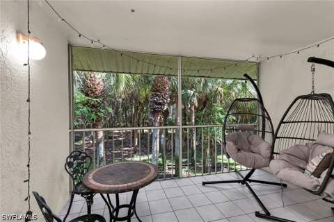 653 Squire Cir 201, Naples FL - photo 10 of 28