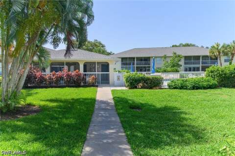 653 Squire Cir 201, Naples FL - photo 24 of 28
