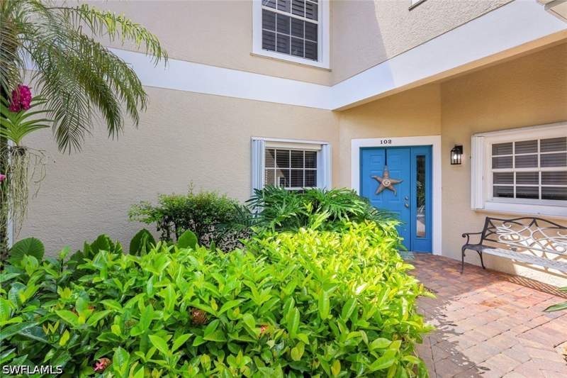 2 bedroom Condominium at 6355 Lexington Ct 102, Lexington, Naples — photo 2