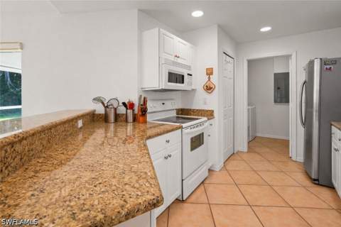 2 E Greens Cir, Lehigh Acres FL - photo 18 of 44