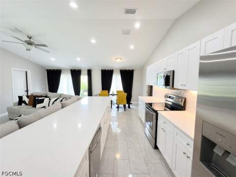 2930 Diplomat Pkwy W, Cape Coral FL - photo 19 of 31