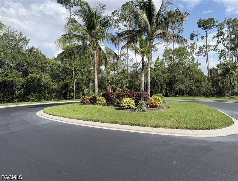 2 bedroom Attached at 10088 Montevina Dr, Villa Palmeras, Estero — photo 4