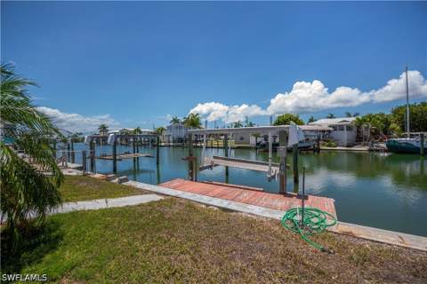 3965 Phoenix Dr, St James City FL - photo 17 of 46