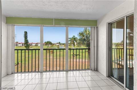 21 High Point Cir E 305, Naples FL - photo 23 of 49
