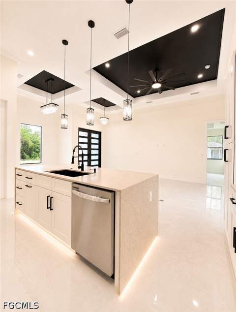 106 Hamilton Ave, Lehigh Acres FL - photo 18 of 39
