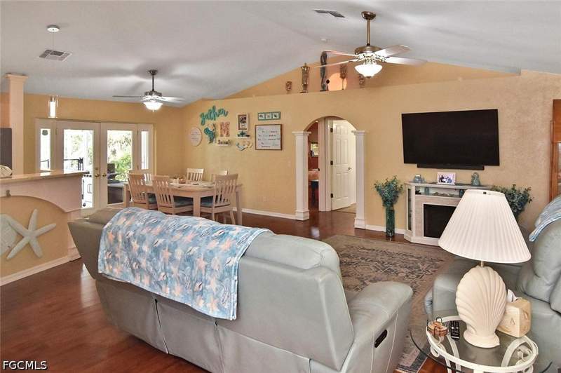 3 bedroom SingleFamilyResidence at 18674 Spruce Dr E, San Carlos Park, Fort Myers — photo 3