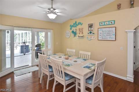 18674 Spruce Dr E, Fort Myers FL - photo 8 of 31