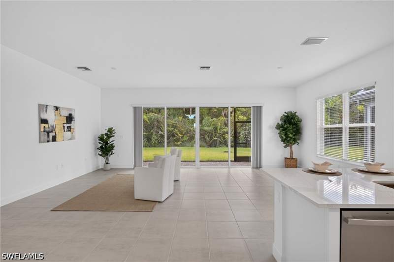 3 bedroom SingleFamilyResidence at 12448 Violet Ln, Valencia Trails, Naples — photo 4