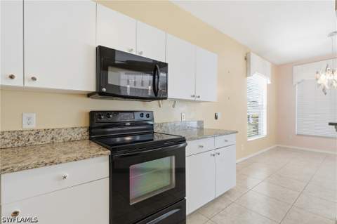 295 Stanhope Cir, Naples FL - photo 20 of 49