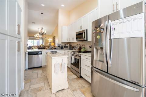 5205 Whitten Dr 57, Naples FL - photo 15 of 46