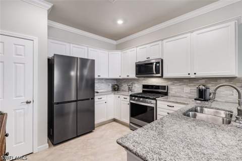 20005 Parrot Key Ct, Estero FL - photo 9 of 35