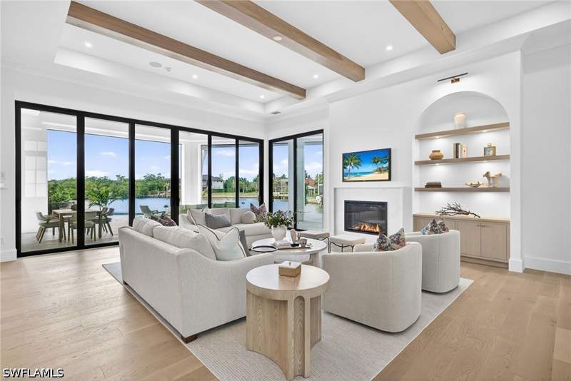 5 bedroom SingleFamilyResidence at 720 Hull Ct, Marco Island, Marco Island — photo 4