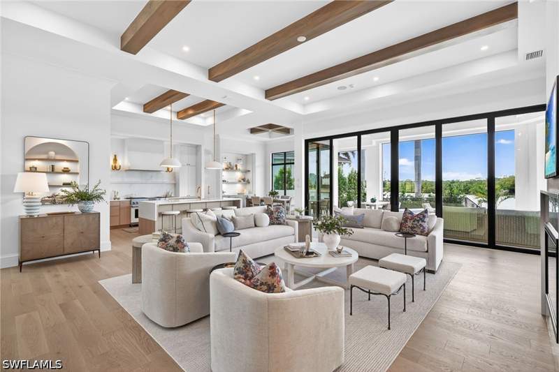5 bedroom SingleFamilyResidence at 720 Hull Ct, Marco Island, Marco Island — photo 5