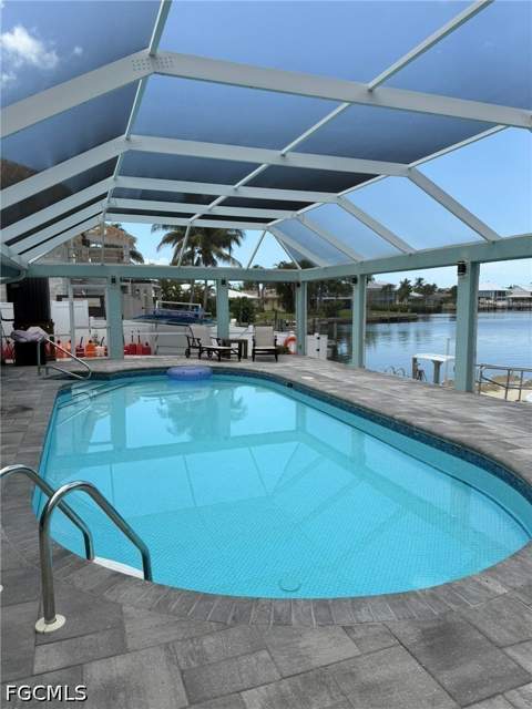 243 Estrellita Dr, Fort Myers Beach FL - photo 19 of 50