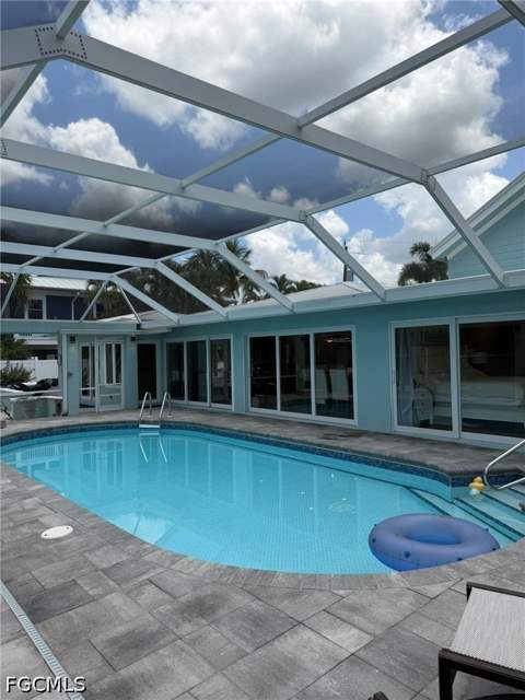 243 Estrellita Dr, Fort Myers Beach FL - photo 20 of 50