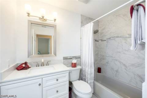 2232 Piccadilly Ct, Naples FL - photo 23 of 39