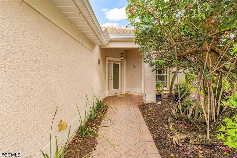 3 bedroom SingleFamilyResidence at 9964 Horse Creek Rd, Hidden Cove, Fort Myers — photo 4