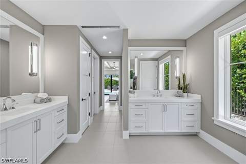 692 Banyan Blvd, Naples FL - photo 14 of 27