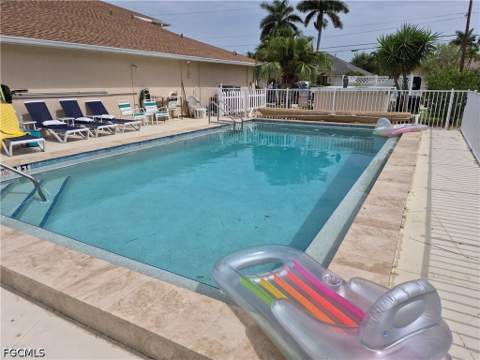 830 SW 48th Ter 3, Cape Coral FL - photo 23 of 30