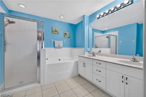15159 Oxford Cv 2502, Fort Myers FL - photo 19 of 32
