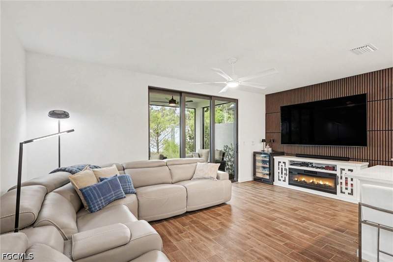 3 bedroom Townhouse at 27837 Solis Grande Dr, Solis Grande, Bonita Springs — photo 4