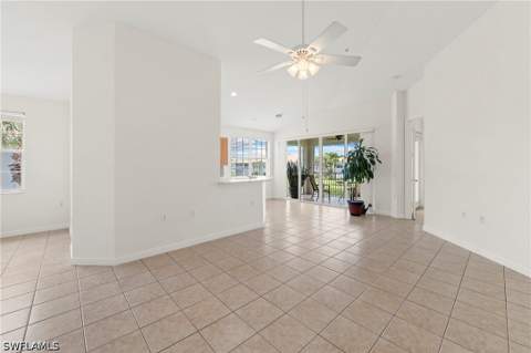 3059 Horizon Ln 1602, Naples FL - photo 14 of 49