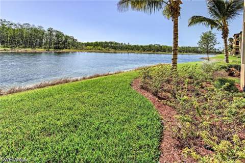 9572 Trevi Ct 5015, Naples FL - photo 18 of 39