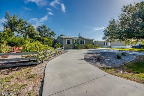 356 Sacramento St, North Fort Myers FL - photo 7 of 50