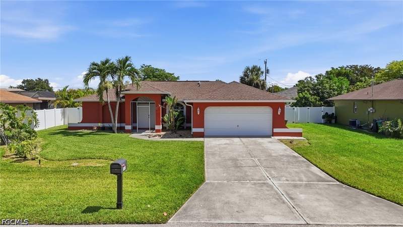 3 bedroom SingleFamilyResidence at 1403 NE Van Loon Ter, Cape Coral, Cape Coral — photo 5