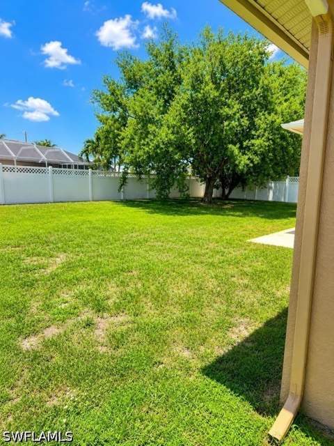 2008 Viscaya Pkwy, Cape Coral FL - photo 10 of 11