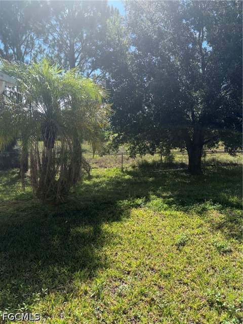 355 Paisley Ave, Lehigh Acres FL - photo 23 of 43