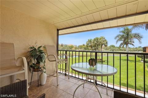 1526 Mainsail Dr 3, Naples FL - photo 24 of 38
