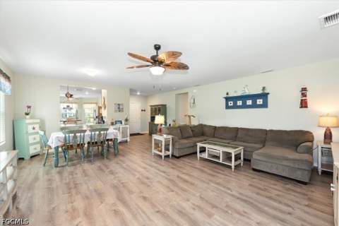 2805 NW 4th Ter, Cape Coral FL - photo 10 of 22