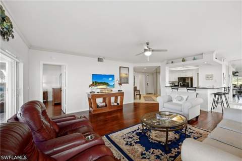 6260 Bellerive Ave 404, Naples FL - photo 19 of 46