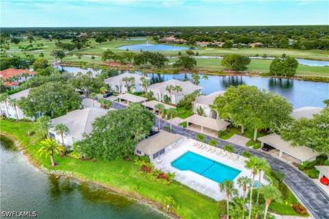6260 Bellerive Ave 404, Naples FL - photo 9 of 46