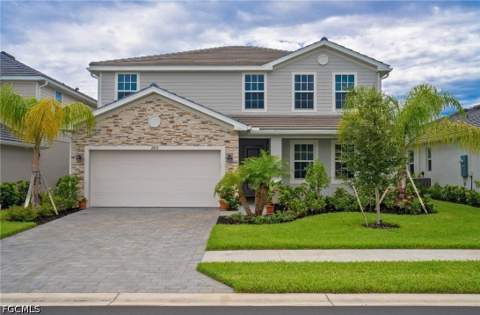2433 Avocado Ln, Naples FL - photo 15 of 37