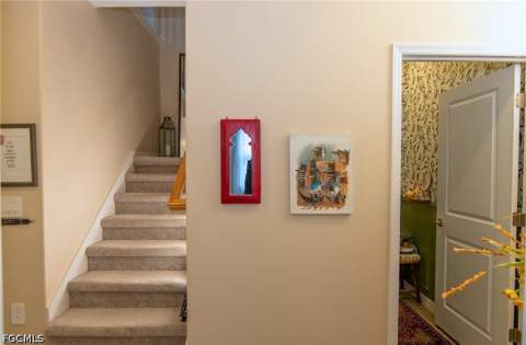 2433 Avocado Ln, Naples FL - photo 18 of 37